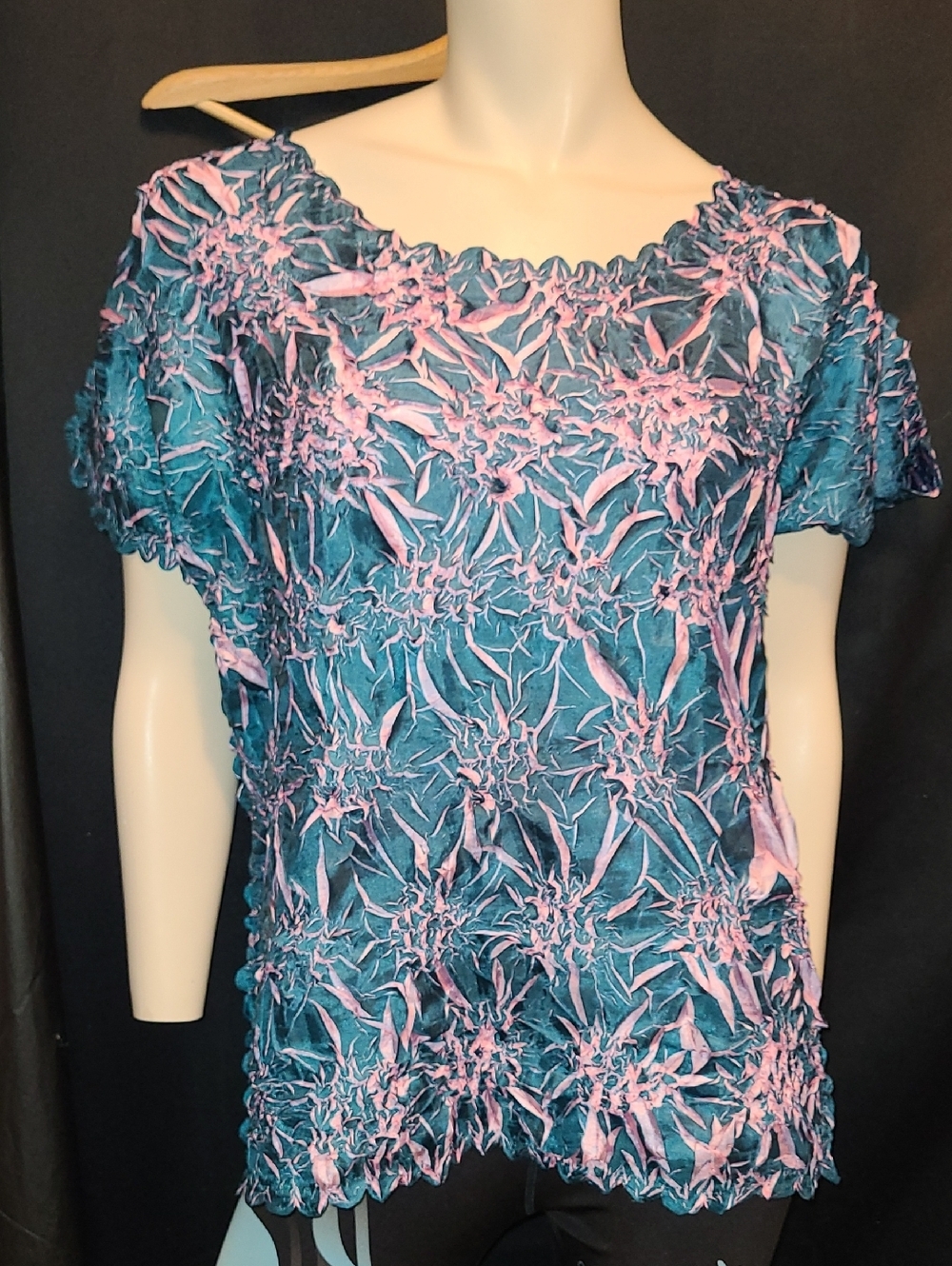 Origami Magic Scarf One Size  Blouse  Texture Crinkle  Teal and Pink